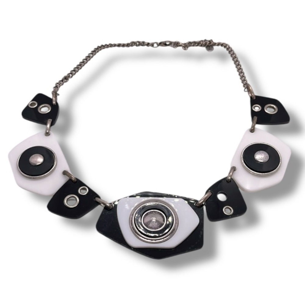 Bijou Terner Silver Black And White Geometric Statement Necklace Chunky Funky 14$